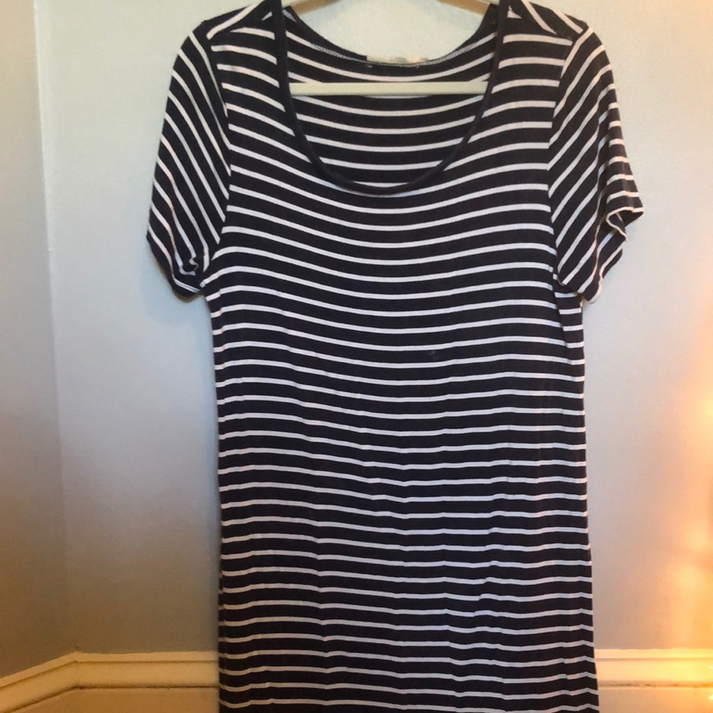 Ellison T-Shirt Dress